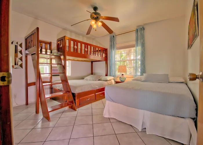 Holiday home Escape Away Belize House *